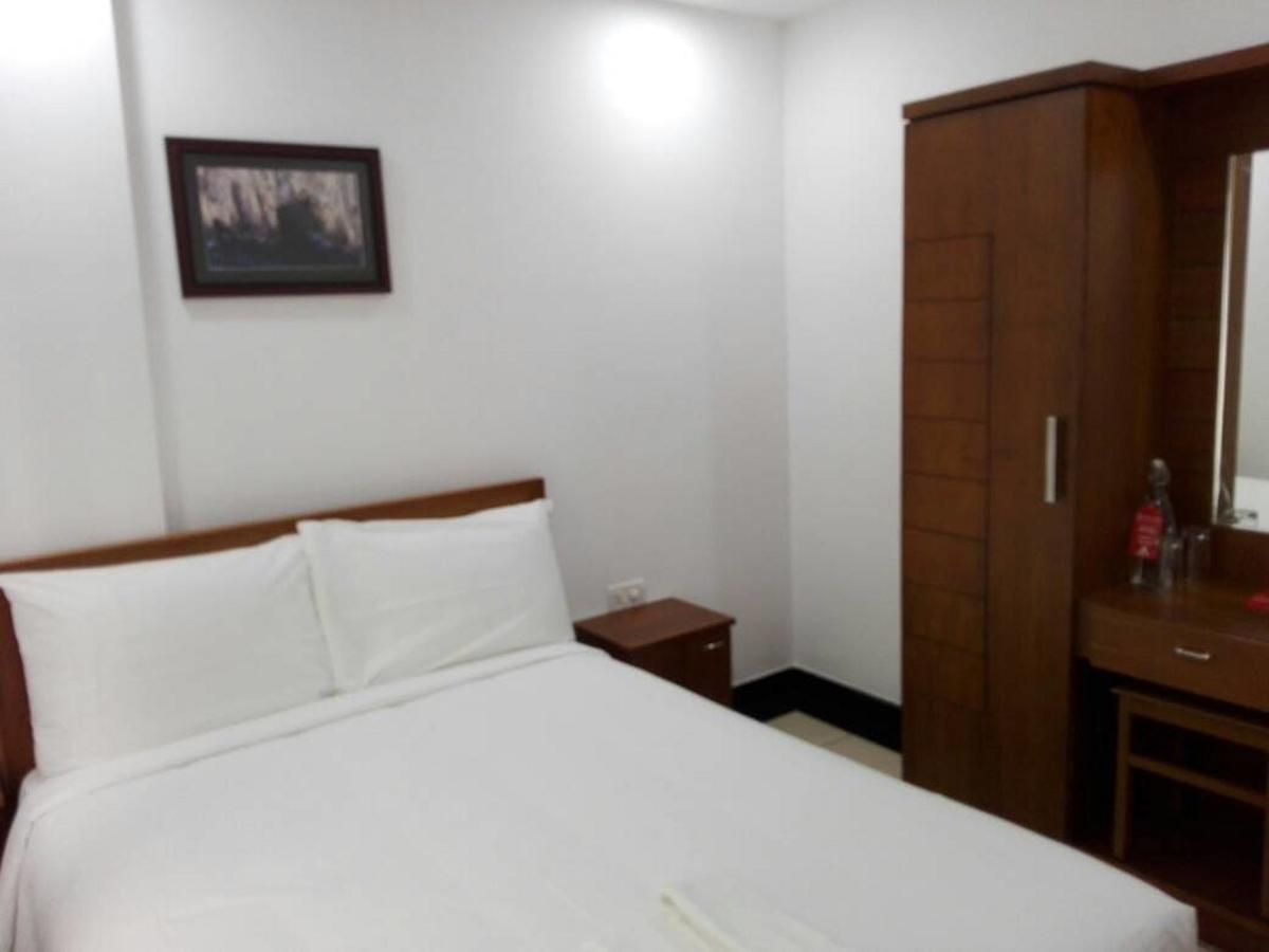 Pgs Inn Kochi Εξωτερικό φωτογραφία