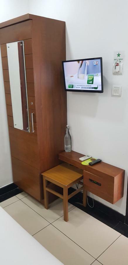 Pgs Inn Kochi Εξωτερικό φωτογραφία